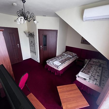 Zajazd Skorpion B&B Oświęcim  Eksteriør billede